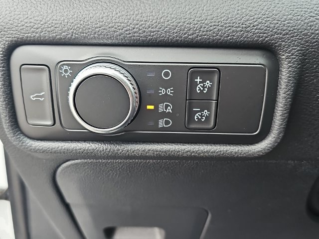 Used 2020 Ford Explorer XLT RWD image 29