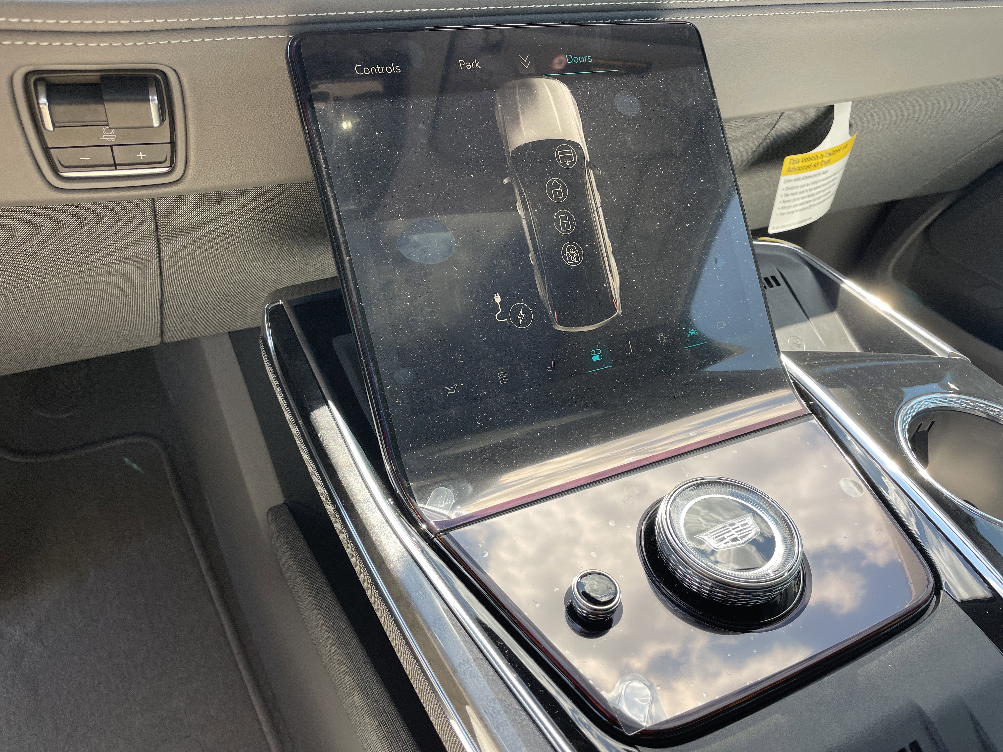 New 2026 Cadillac Escalade IQ Luxury 1 image 28