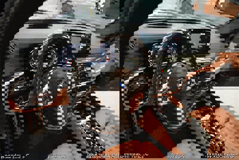 Used 2022 BMW M550i xDrive w/ Executive Package image 29