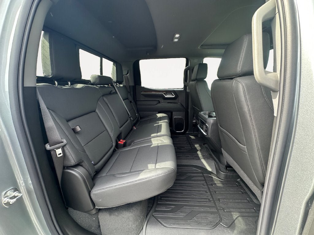 Used 2026 GMC Sierra 1500 Elevation w/ Elevation Premium Package AWD/4WD image 24