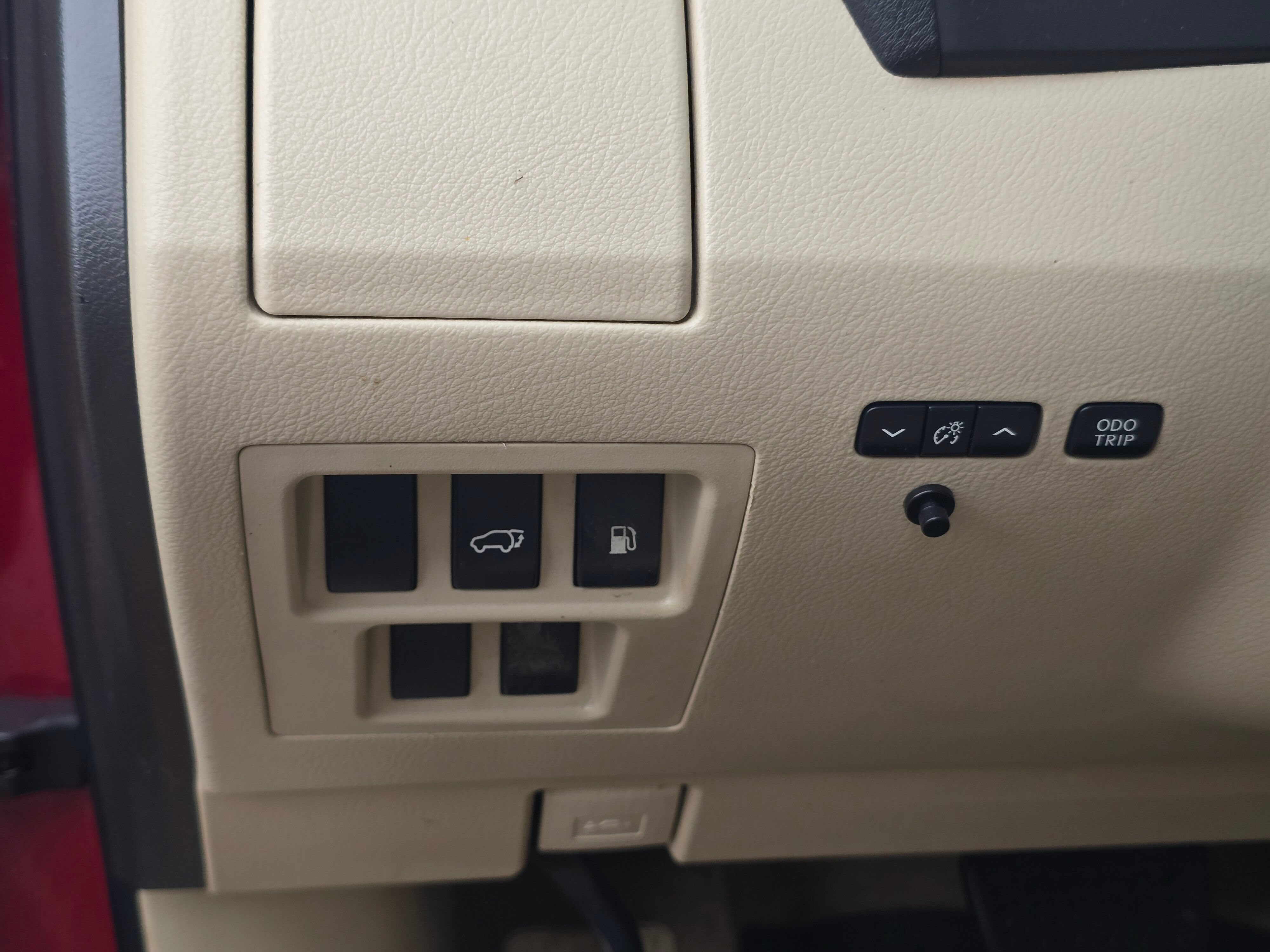 Used 2010 Lexus RX 450h AWD image 25