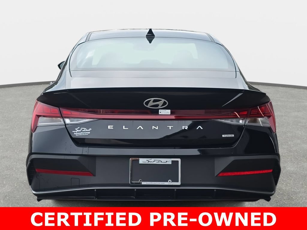 Certified 2025 Hyundai Elantra SEL FWD image 6