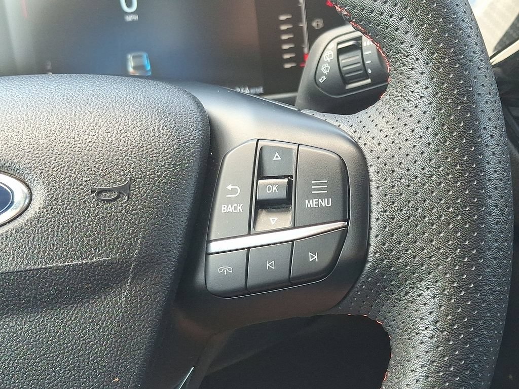 Used 2023 Ford Escape ST-Line AWD/4WD image 22