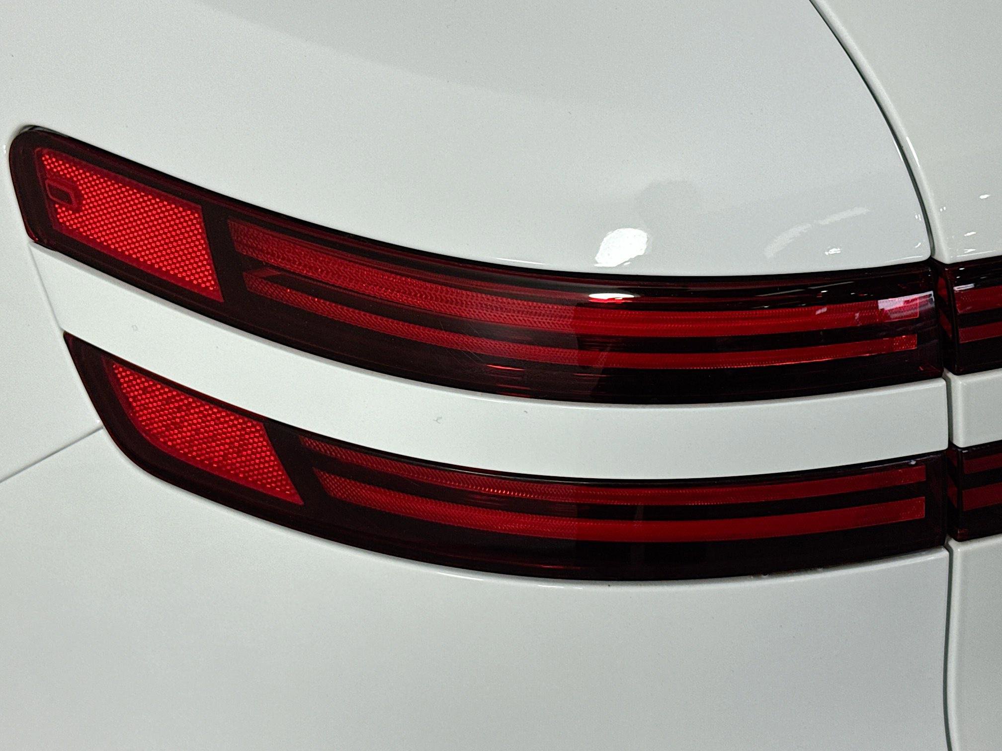 Used 2024 Genesis Electrified GV70 Advanced w/ Prestige Package image 35