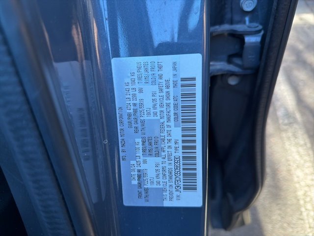 Used 2025 MAZDA CX-5 Carbon Edition image 40