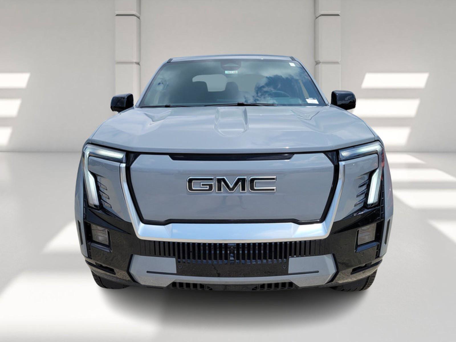 New 2025 GMC Sierra EV Denali image 3