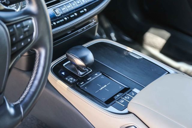 Used 2022 Lexus LS 500 w/ Accessory Package (Z1) image 24