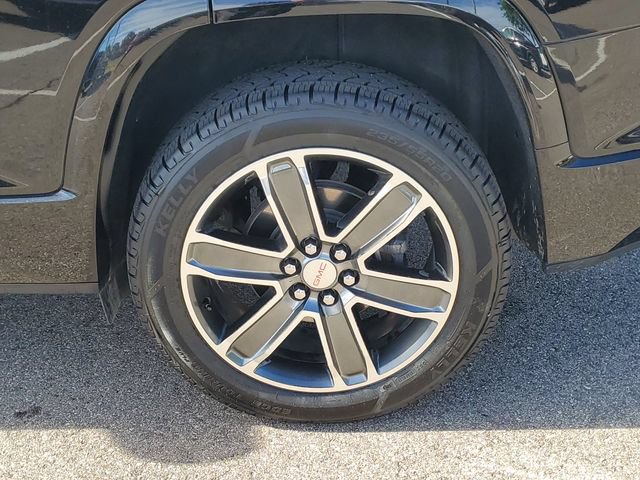 Used 2019 GMC Acadia Denali FWD image 39