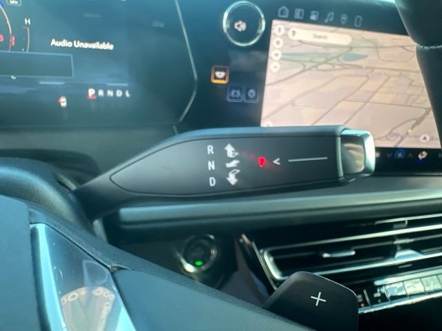 New 2026 Chevrolet Traverse LT w/ Sun and Wheel Package FWD image 26