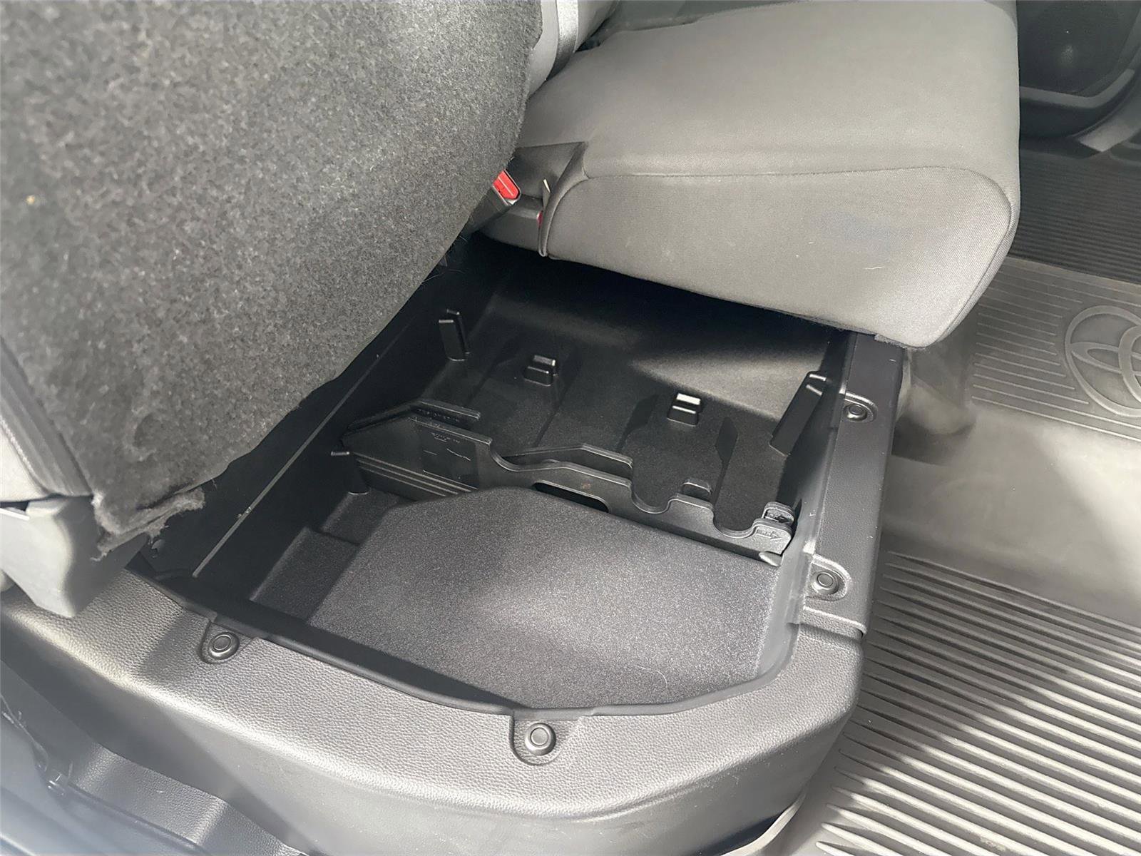 Used 2022 Toyota Tundra SR5 image 39