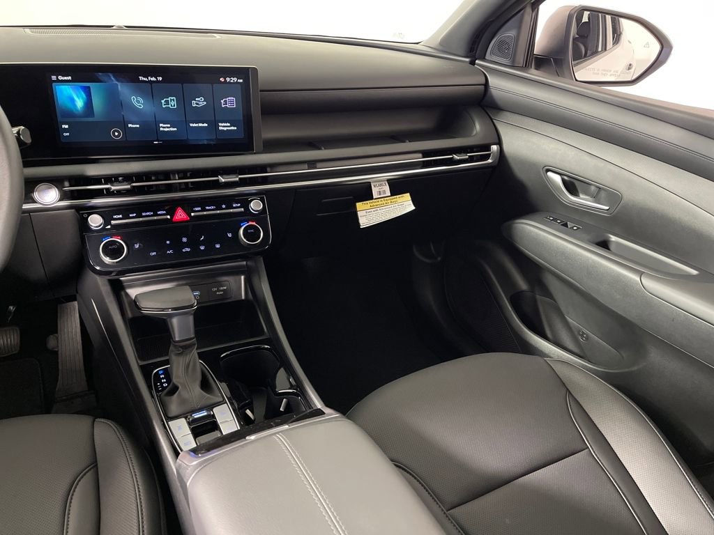 Certified 2026 Hyundai Santa Cruz SEL image 17