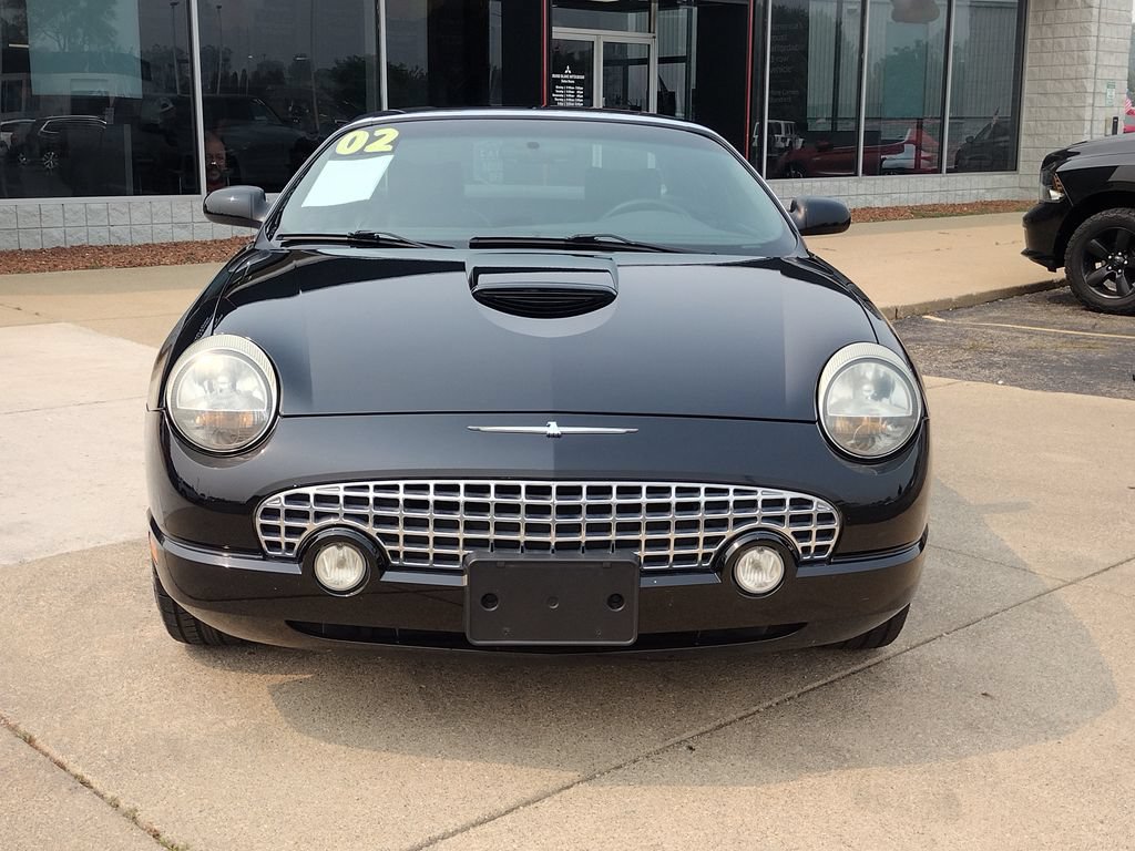 Used 2002 Ford Thunderbird RWD image 2