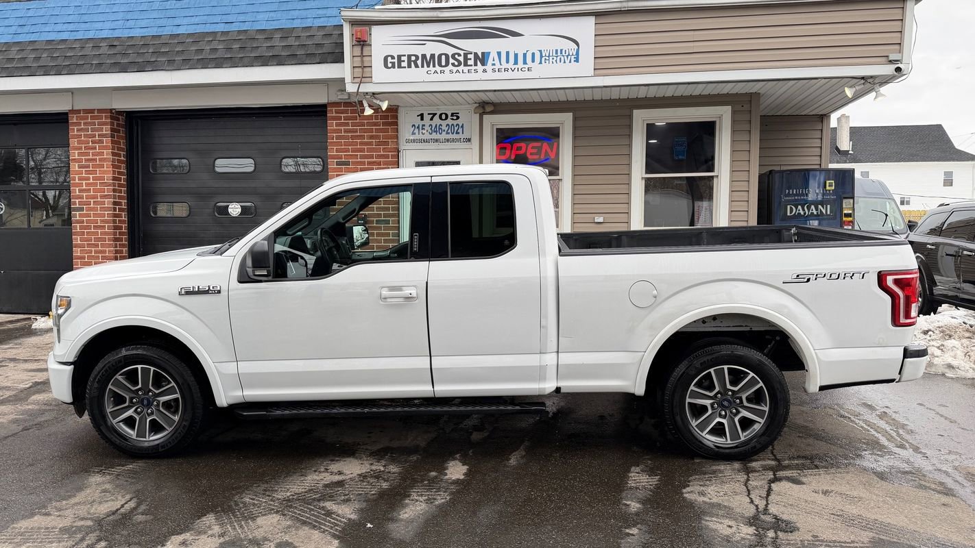 Used 2016 Ford F150 XLT w/ Equipment Group 301A Mid image 2