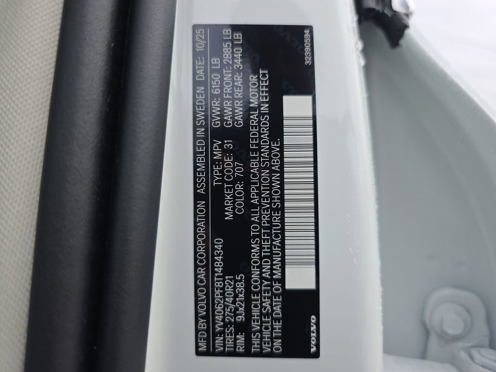 New 2026 Volvo XC90 B6 Ultra w/ Protection Package image 48