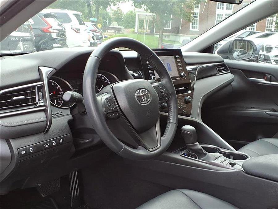 Used 2023 Toyota Camry SE image 18