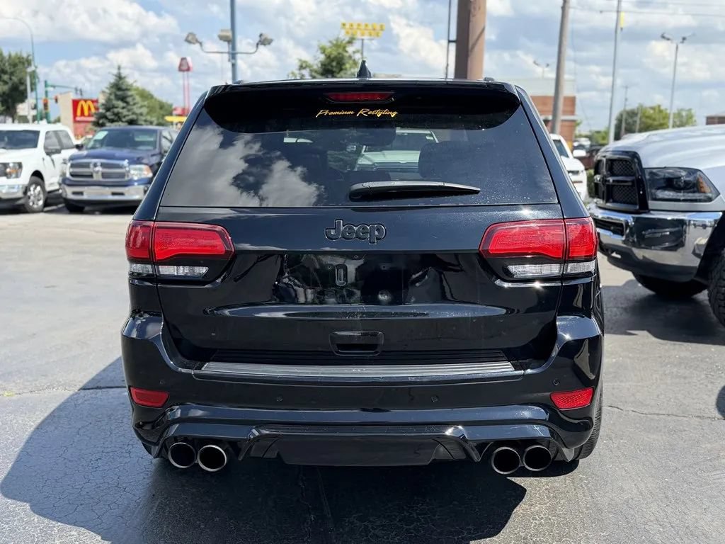 Used 2018 Jeep Grand Cherokee Trackhawk AWD/4WD image 5