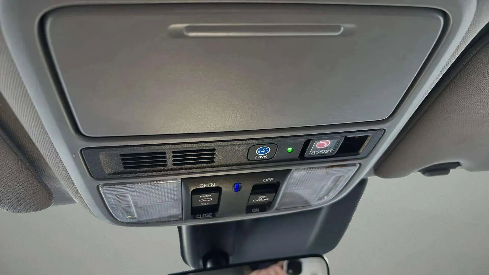 Used 2018 Honda Odyssey Touring image 54