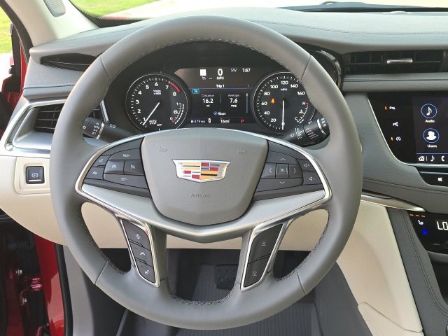 New 2025 Cadillac XT5 Premium Luxury w/ Technology Package image 21