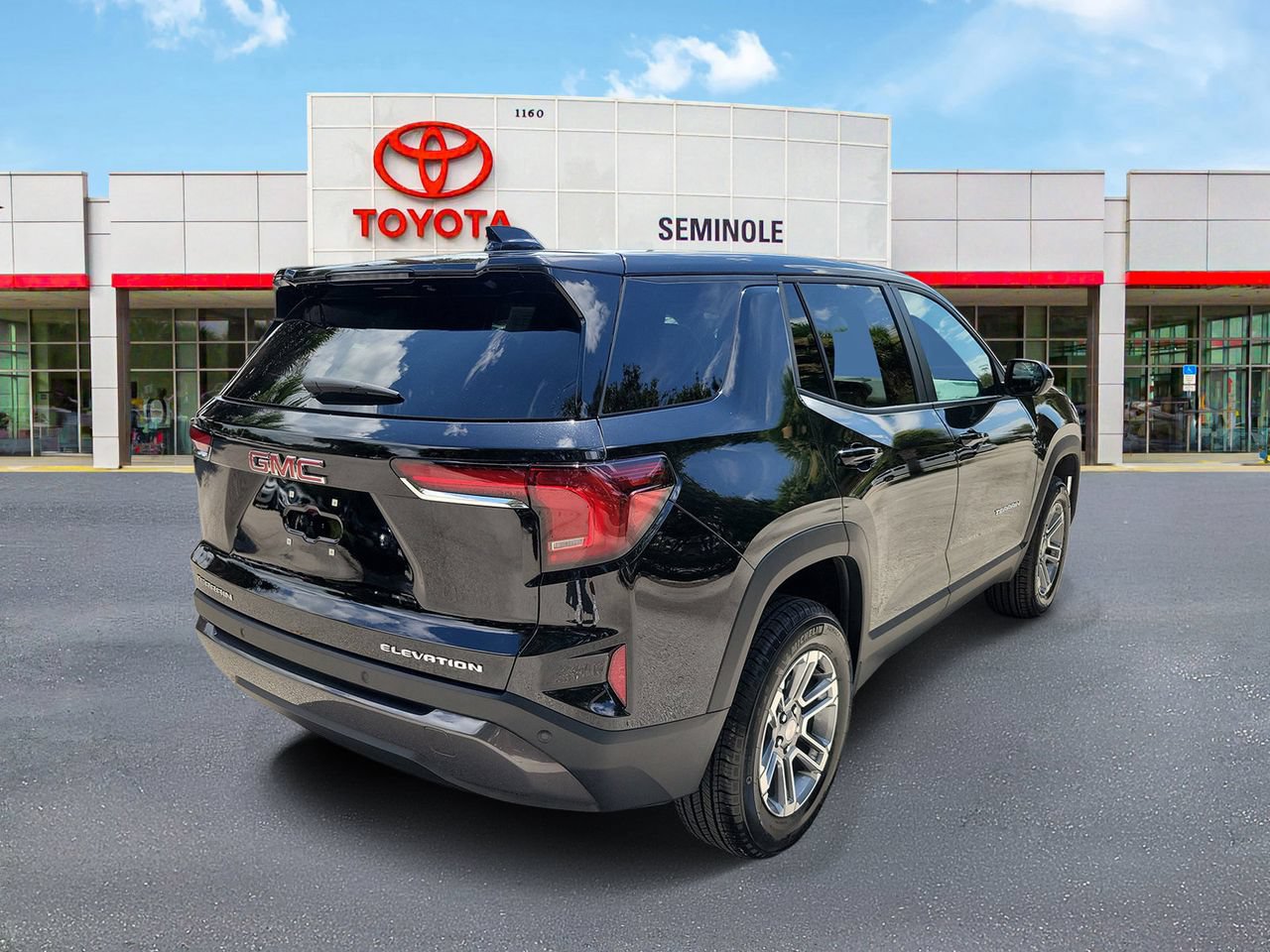 Used 2026 GMC Terrain Elevation FWD image 34