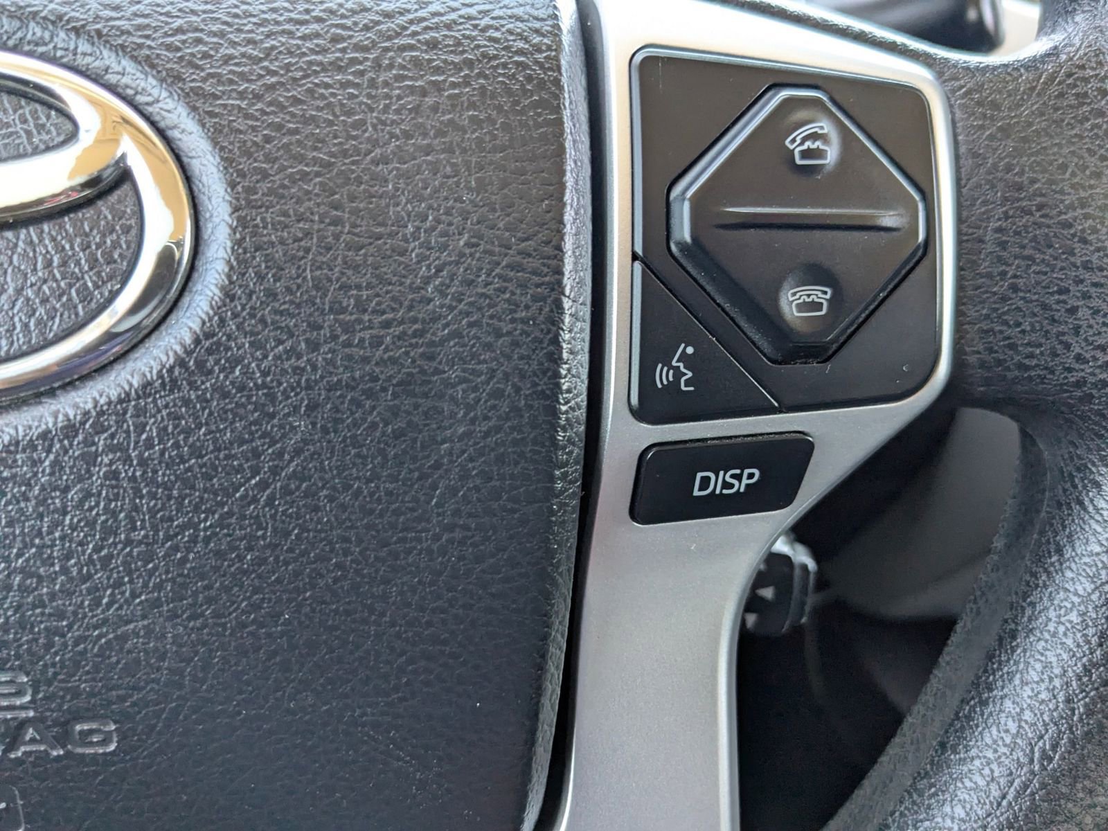 Used 2015 Toyota Tundra SR5 w/ SR5 Upgrade Package image 13