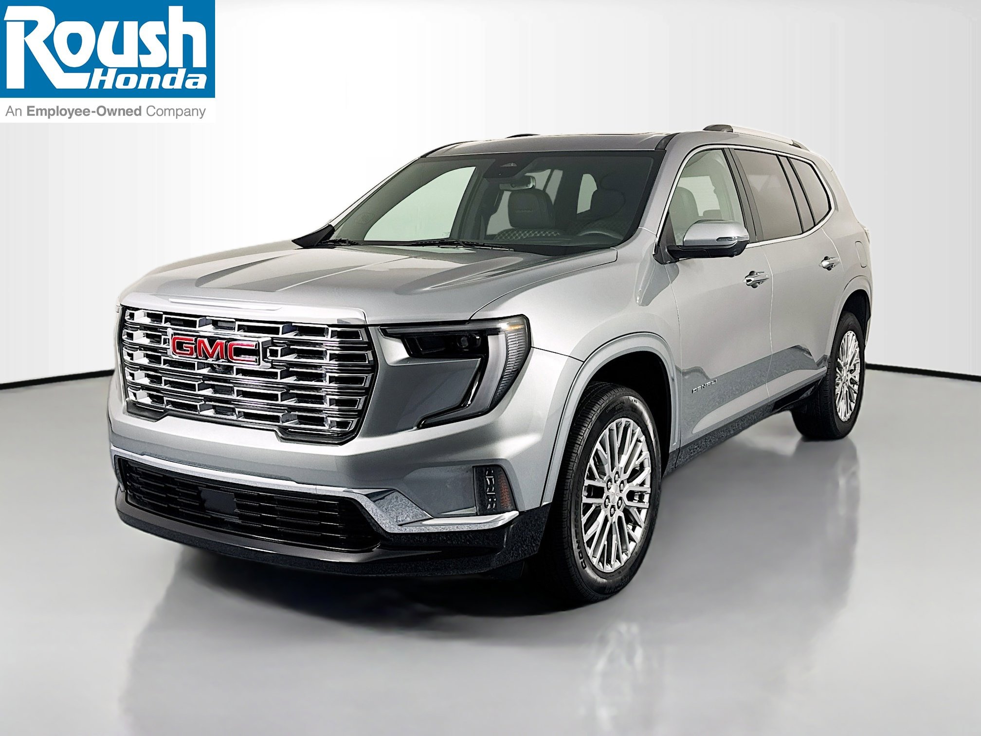 Used 2024 GMC Acadia Denali image 1