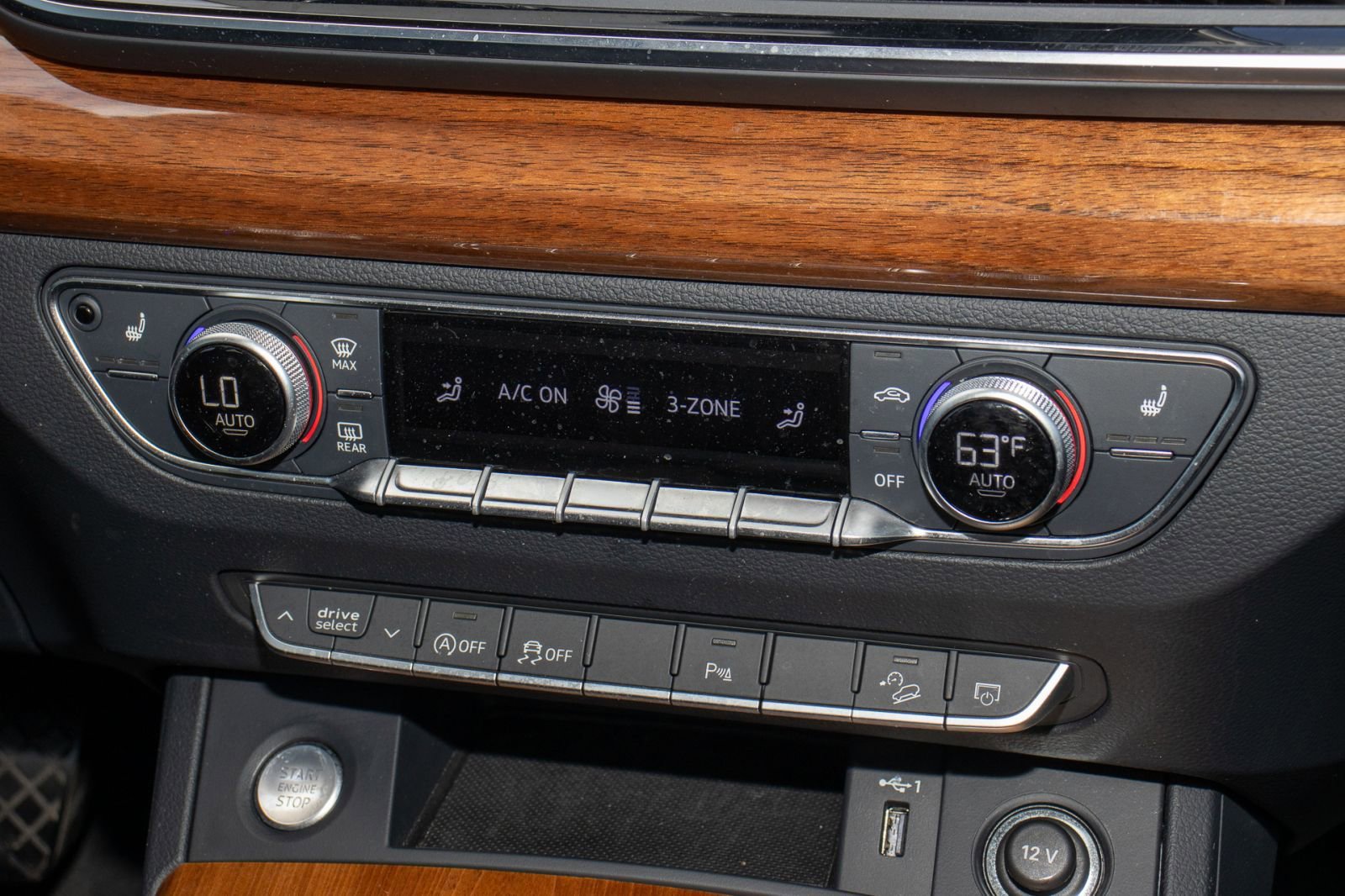 Used 2023 Audi Q5 2.0T Premium w/ Convenience Package image 23