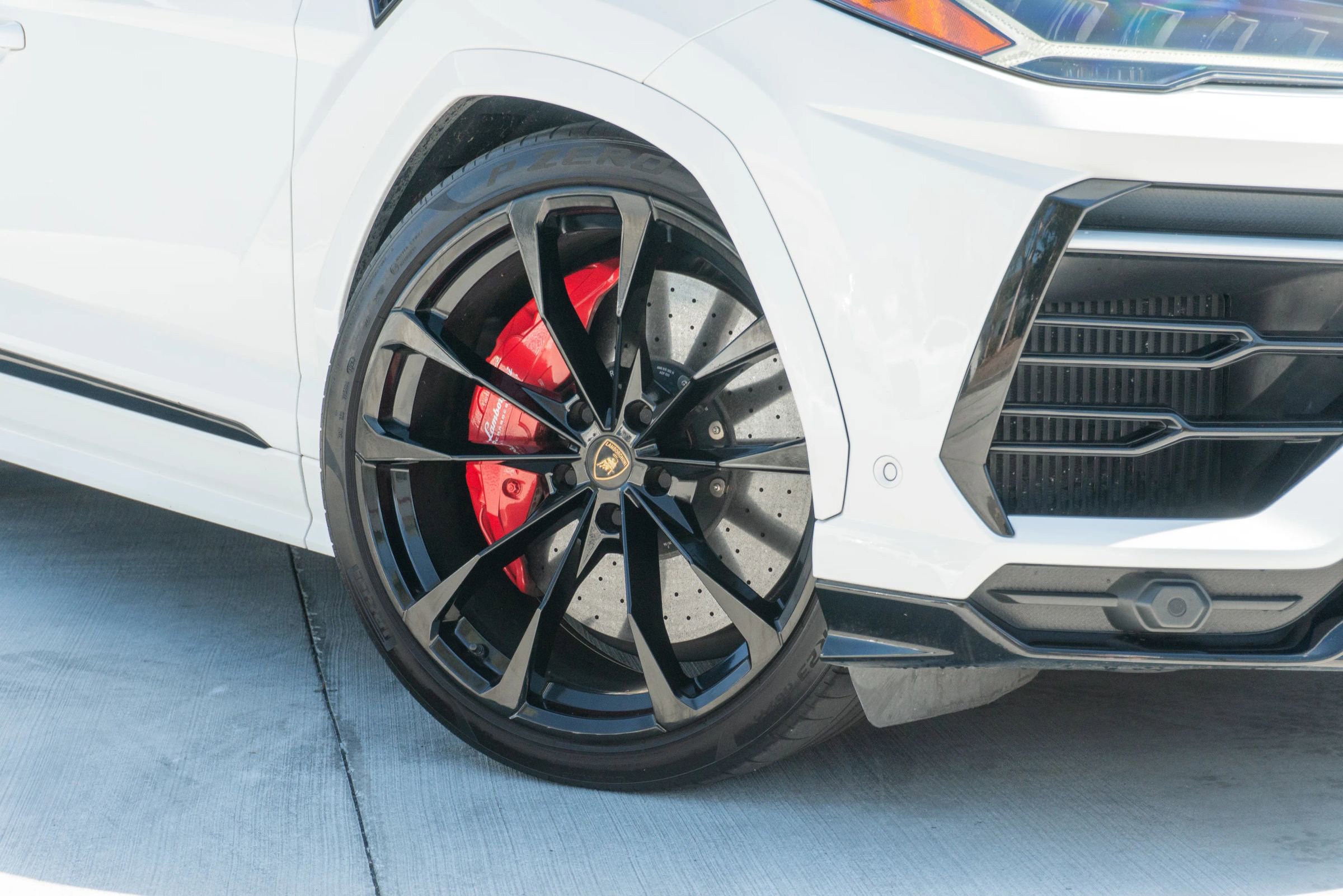 Used 2021 Lamborghini Urus image 30