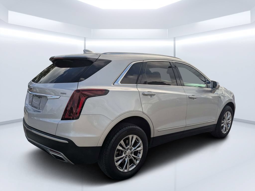 Used 2020 Cadillac XT5 Premium Luxury FWD image 3