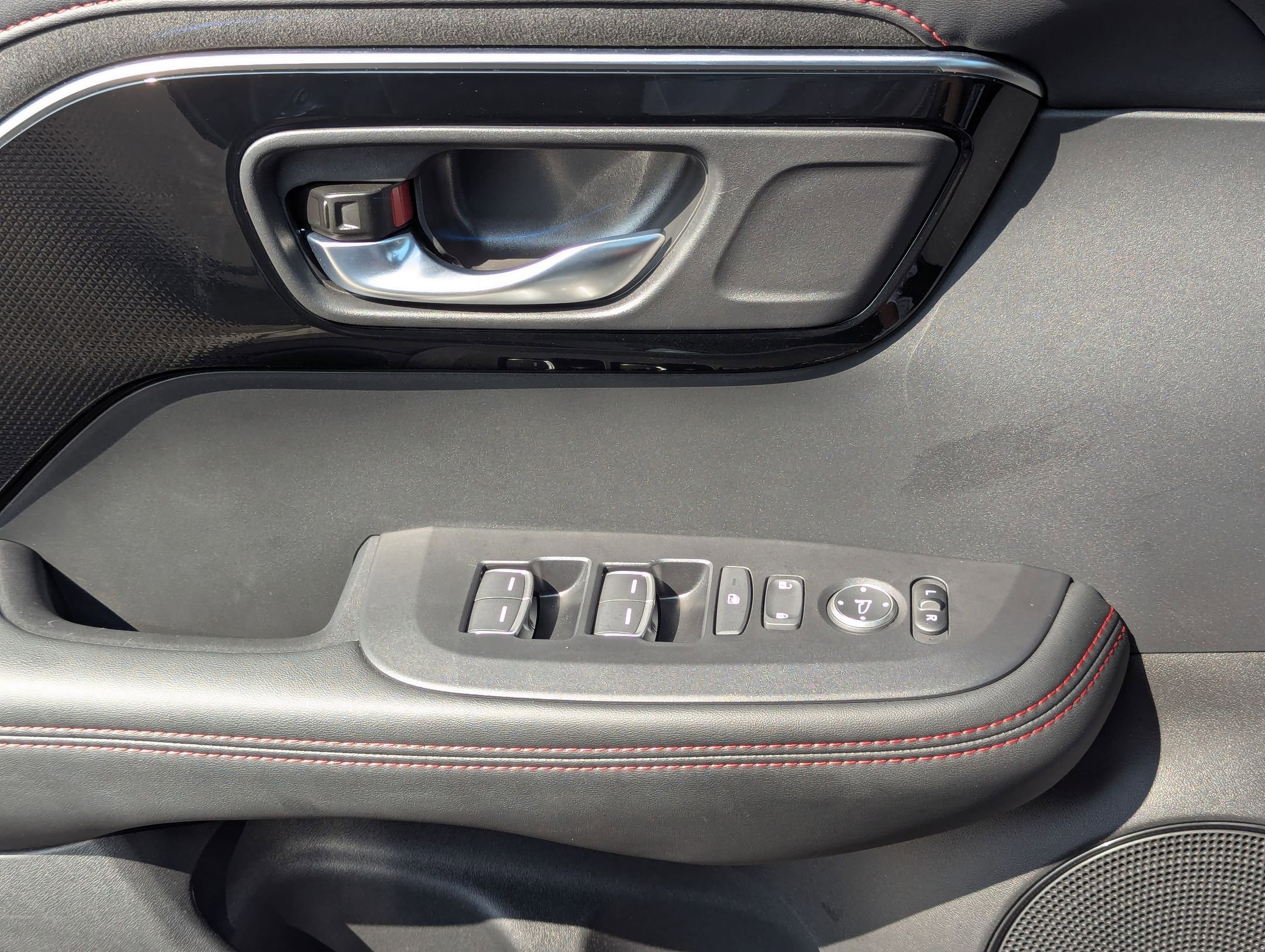 Certified 2025 Acura ADX A-Spec image 12