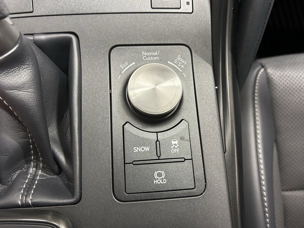 Used 2021 Lexus IS 350 F Sport image 19