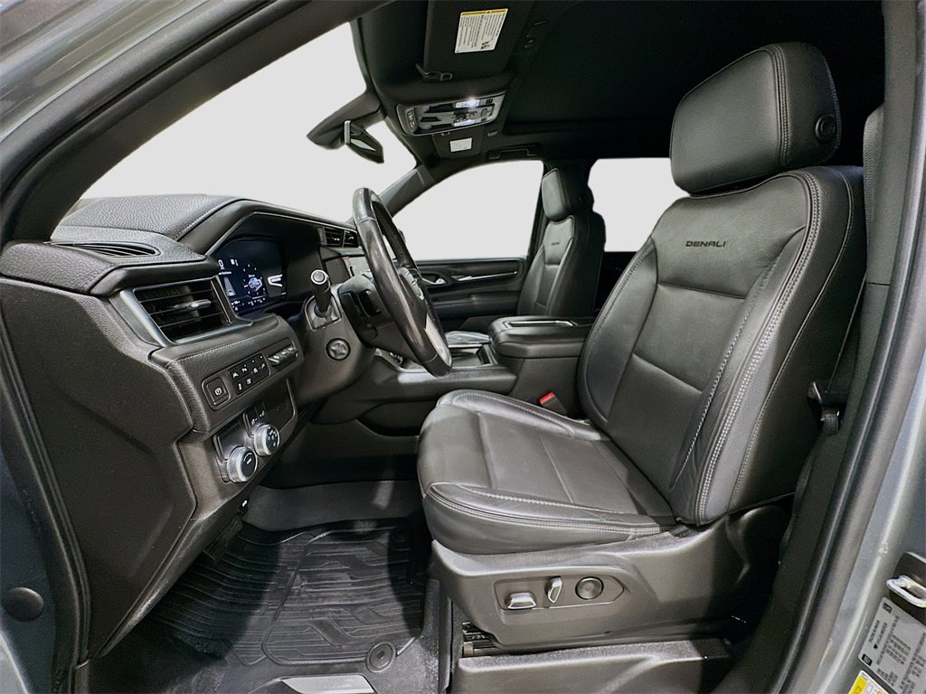 Used 2022 GMC Yukon XL Denali image 22