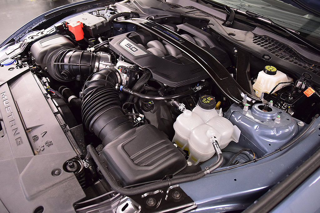 Used 2025 Ford Mustang Dark Horse RWD image 39