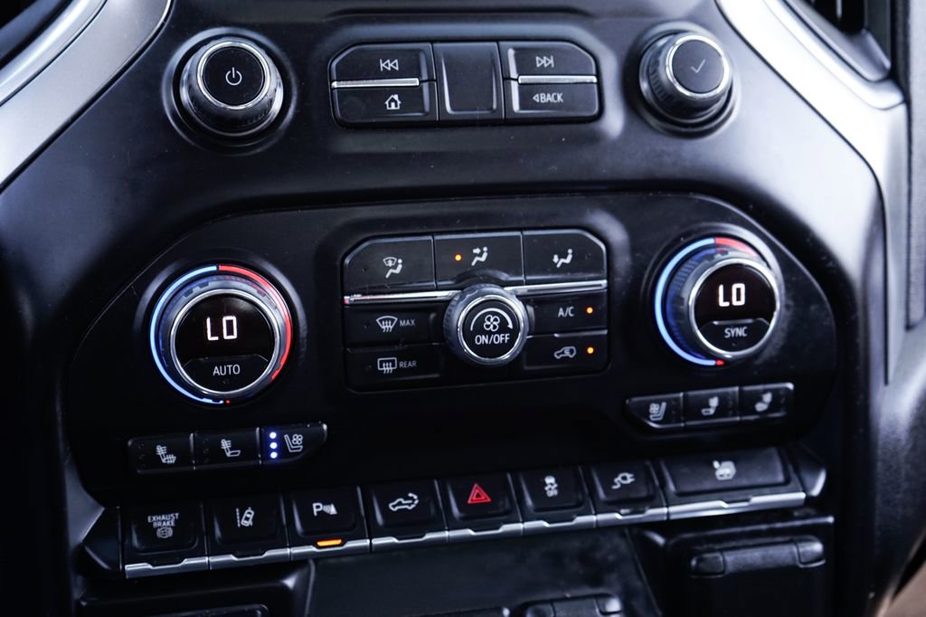 Used 2022 Chevrolet Silverado 2500 LTZ w/ LTZ Plus Package image 34