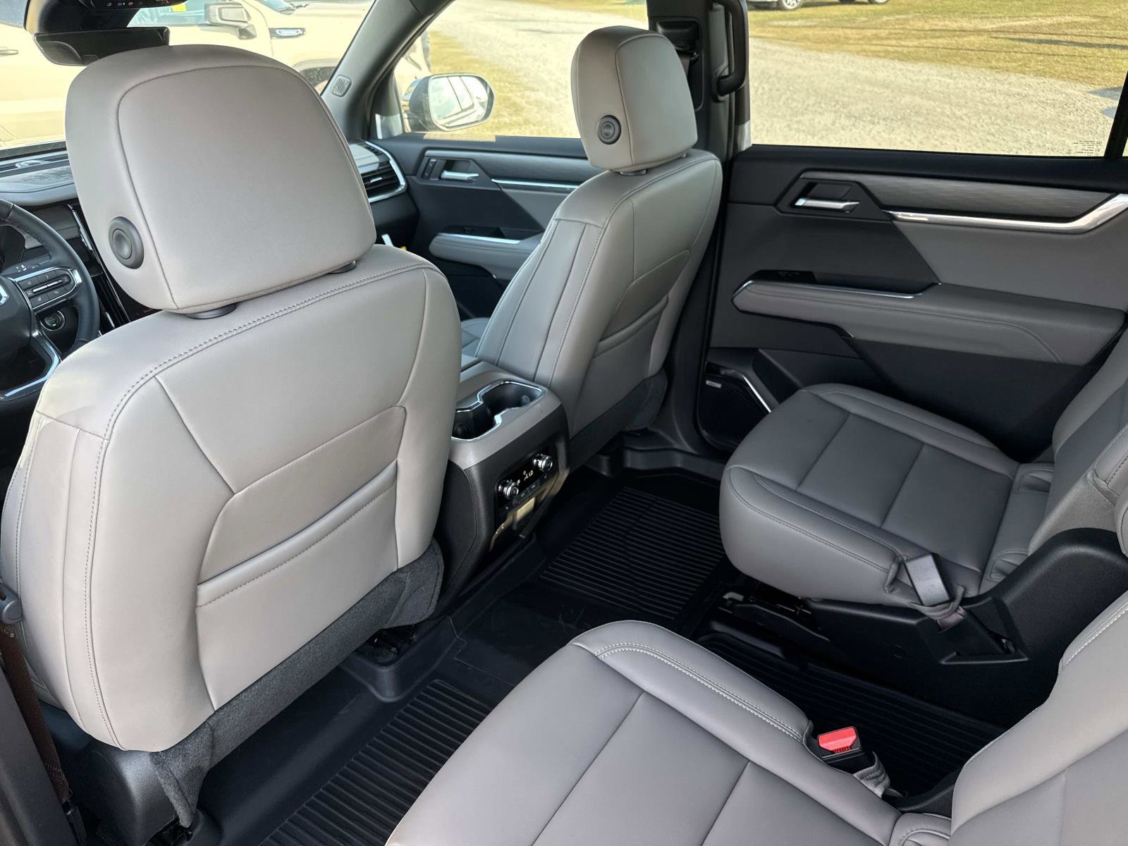 New 2026 GMC Acadia Elevation w/ Elevation Premium Package image 15