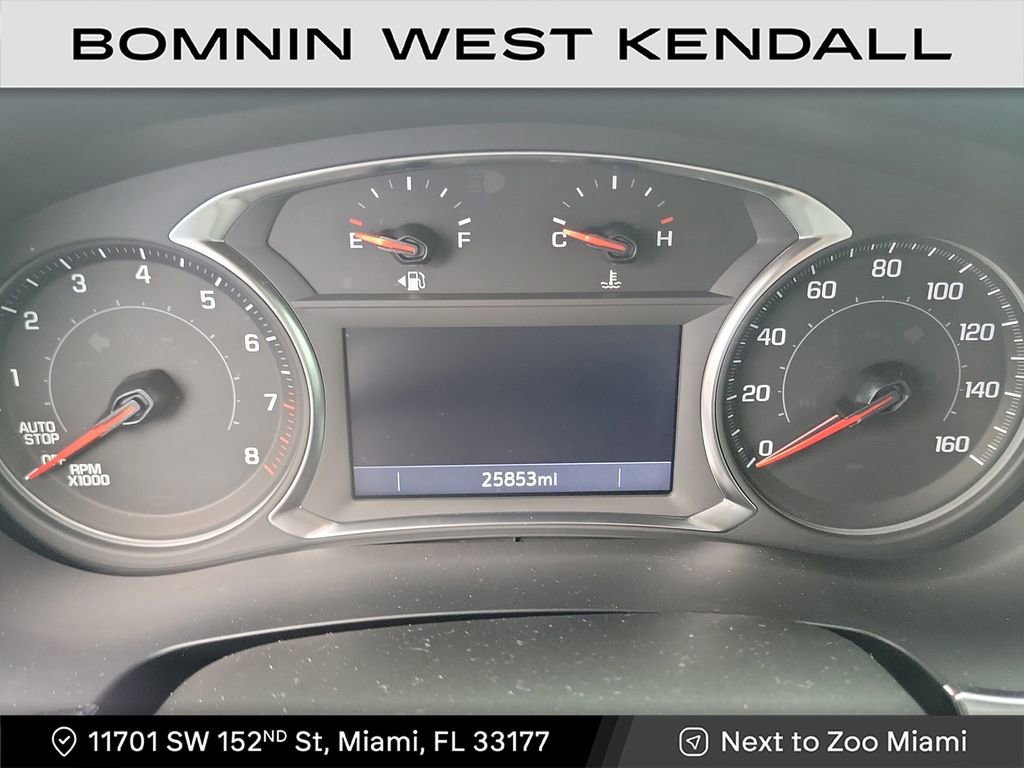 Used 2024 Chevrolet Traverse RS image 9