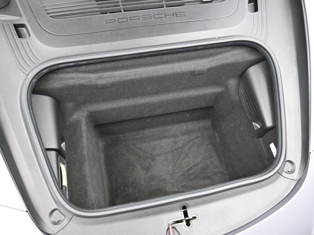 Certified 2015 Porsche 911 Turbo S image 33