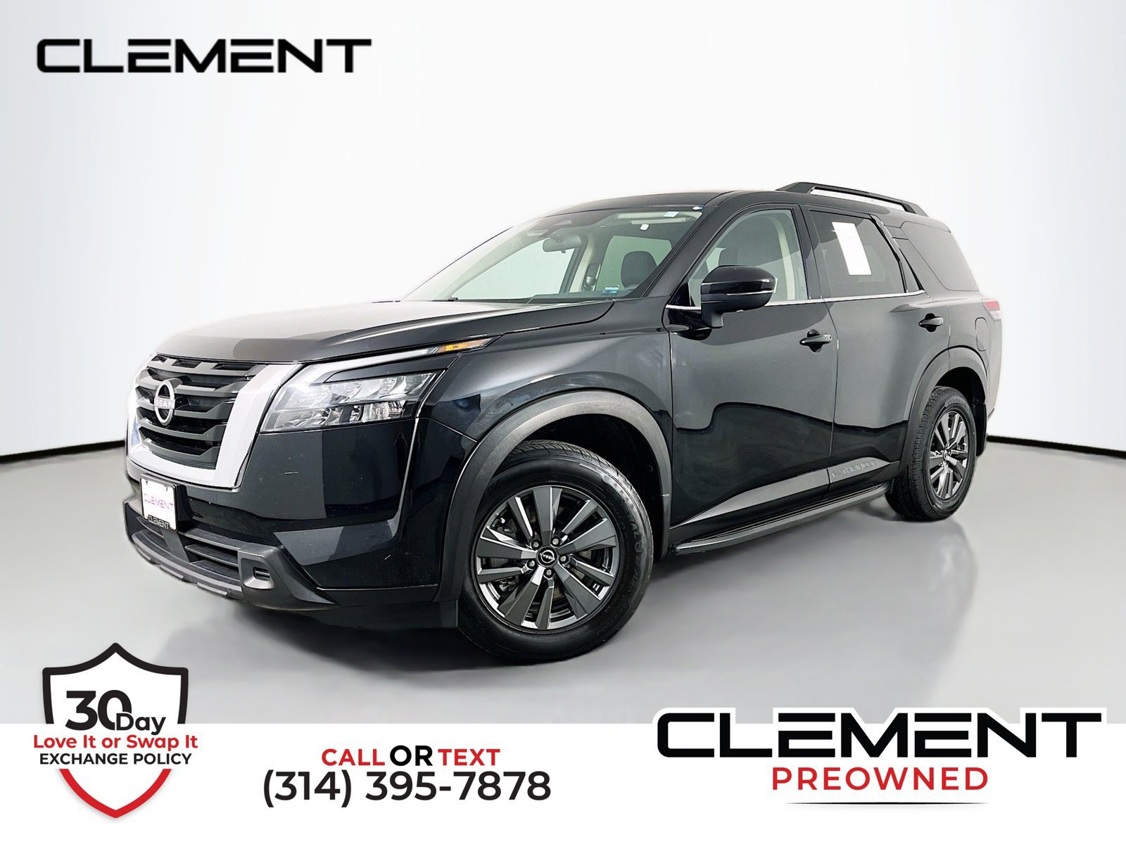 Used 2024 Nissan Pathfinder SV