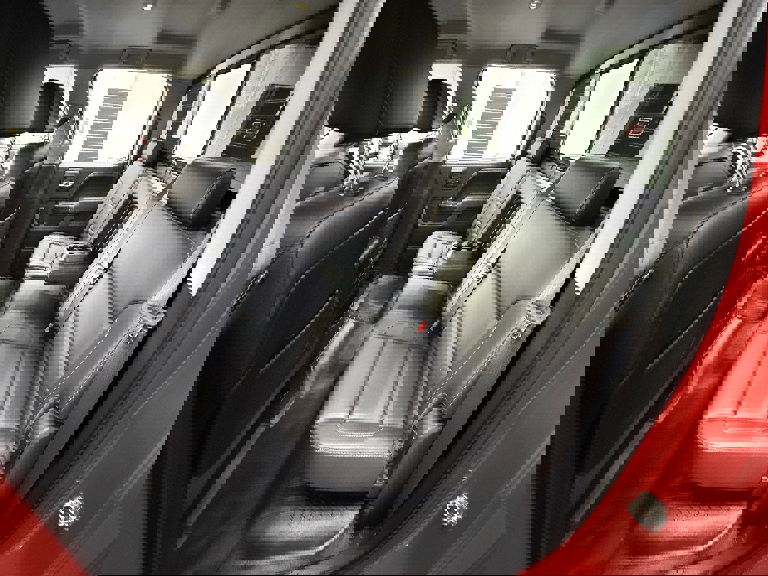 Used 2015 GMC Sierra 1500 SLT image 28