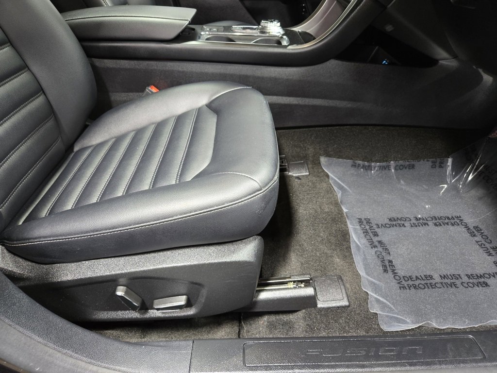 Used 2019 Ford Fusion SEL image 52