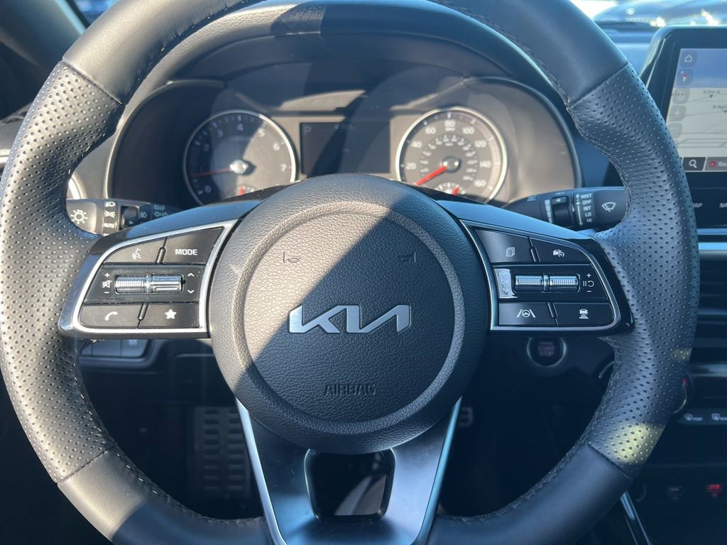 Certified 2023 Kia Forte GT-Line w/ GT-Line Technology Package image 58