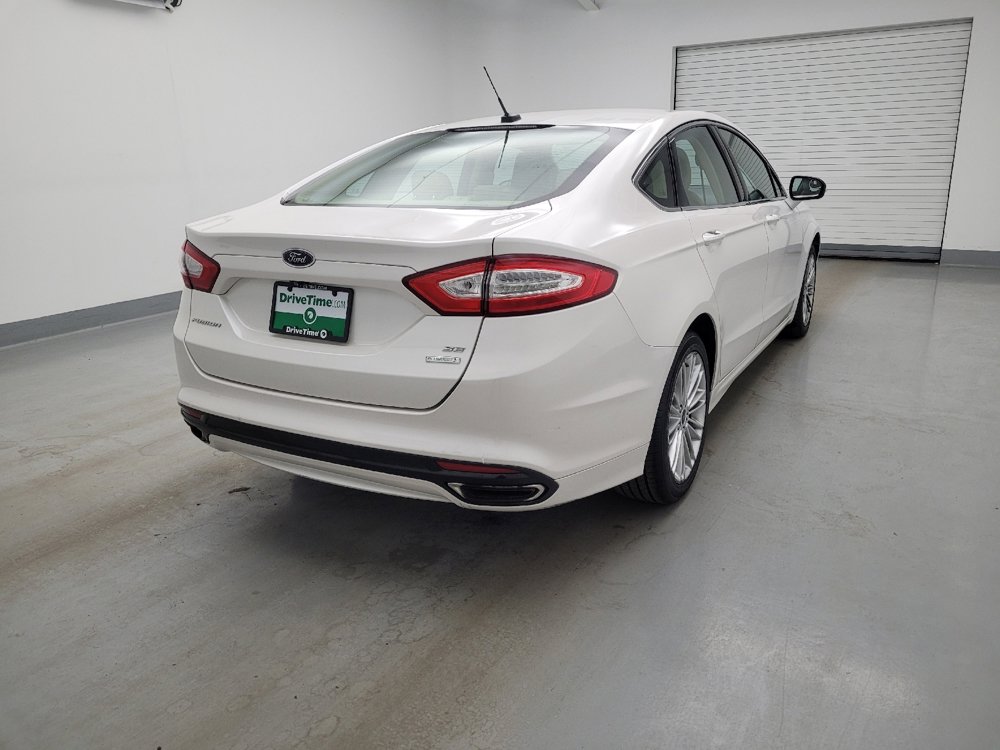 Used 2016 Ford Fusion SE w/ Equipment Group 202A FWD image 9