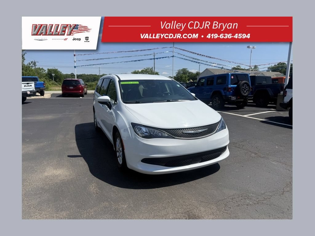 Used 2023 Chrysler Voyager LX
