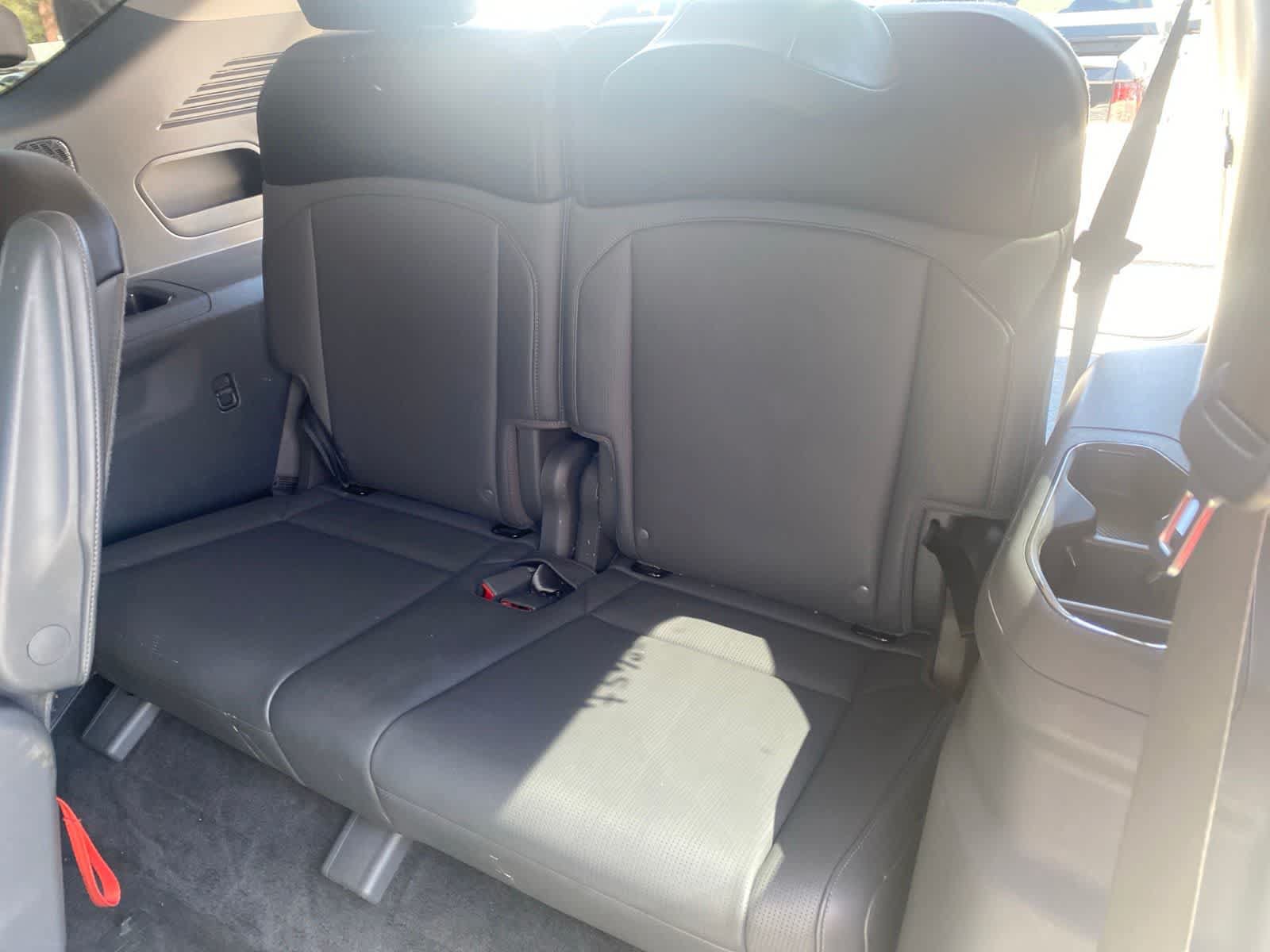 Used 2024 Kia EV9 Light Long Range RWD image 12