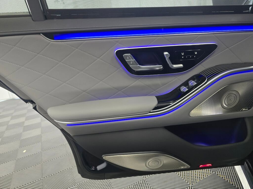 New 2025 Mercedes-Benz S 580 4MATIC Sedan image 19