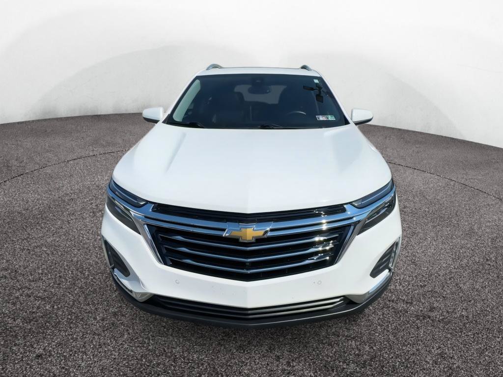 Used 2023 Chevrolet Equinox Premier AWD/4WD image 3