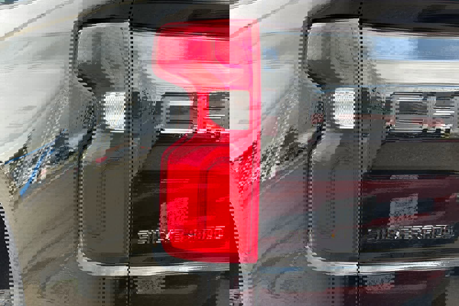 Used 2022 Chevrolet Silverado 1500 RST image 15