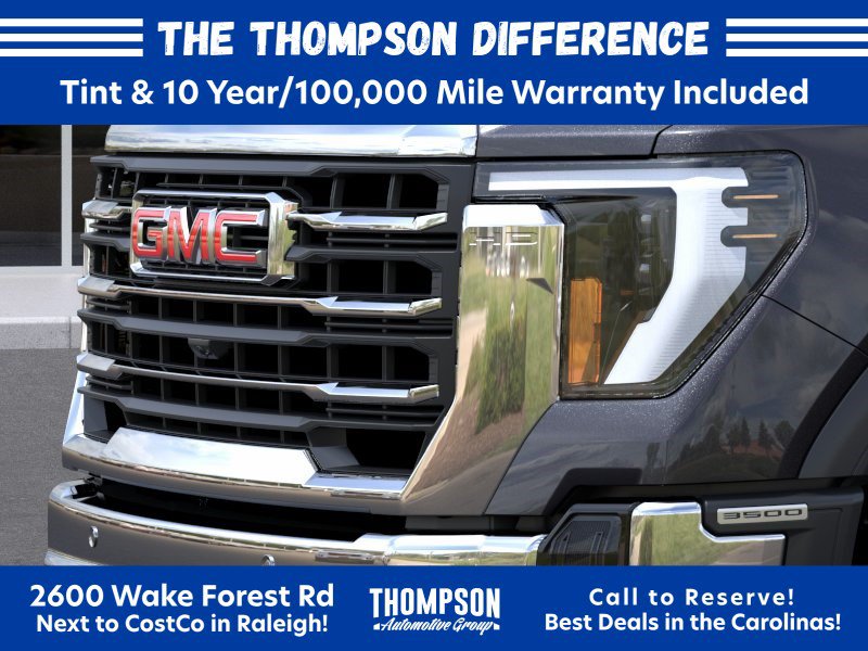 New 2026 GMC Sierra 3500 SLT w/ SLT Premium Package AWD/4WD image 13