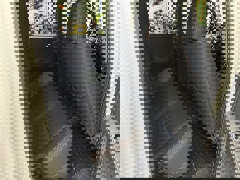 Used 2022 Nissan Frontier PRO-4X image 13