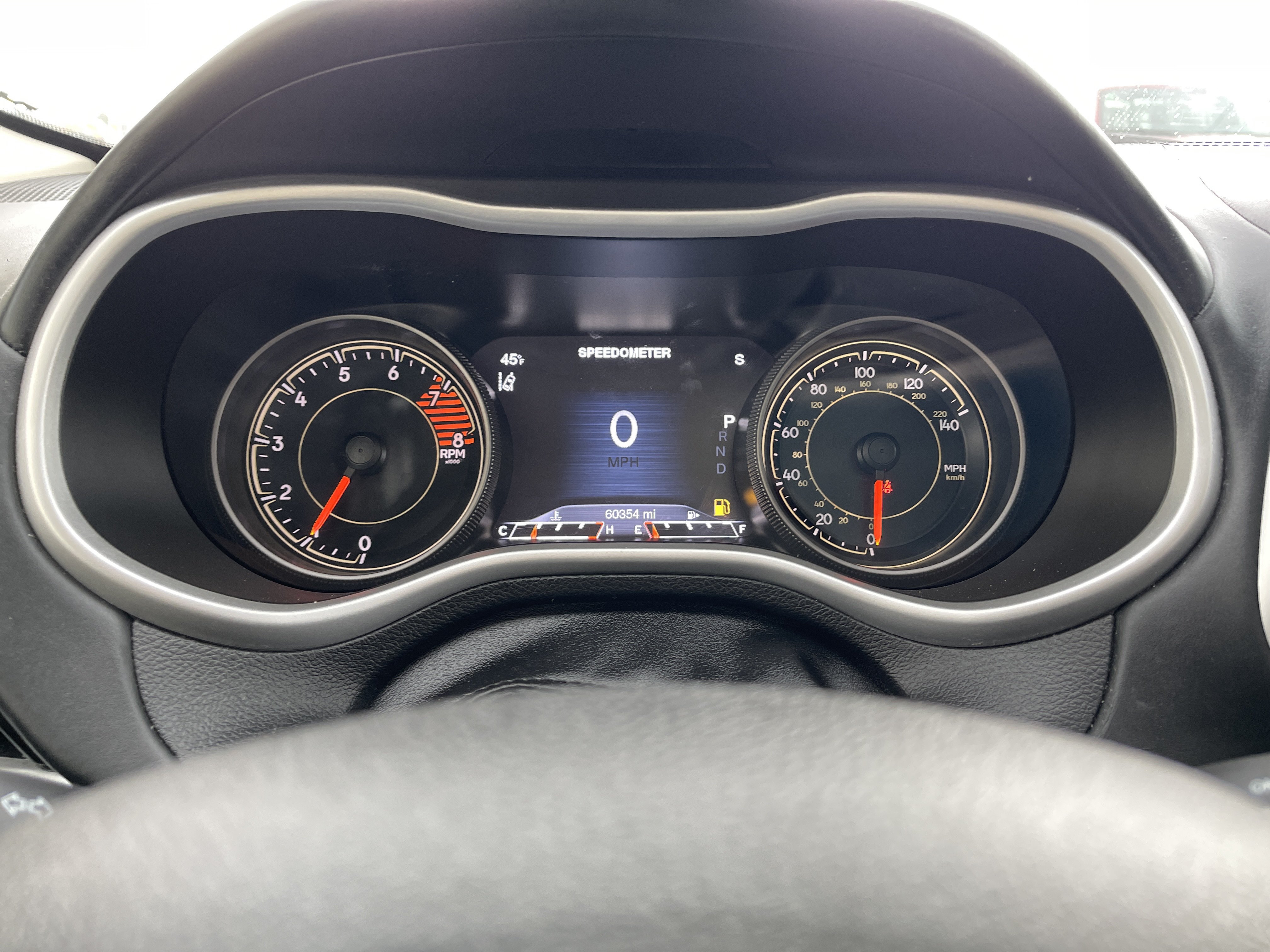 Used 2018 Jeep Cherokee Overland w/ Technology Group AWD/4WD image 17