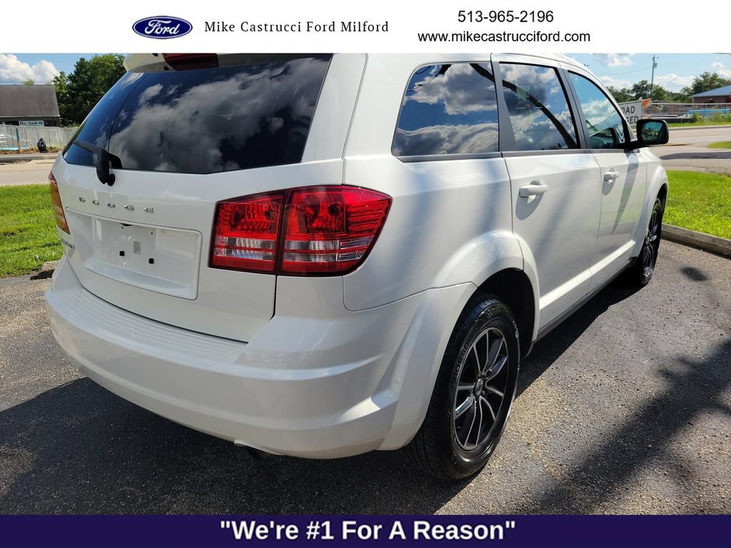 Used 2018 Dodge Journey SE w/ Connectivity Group FWD image 5